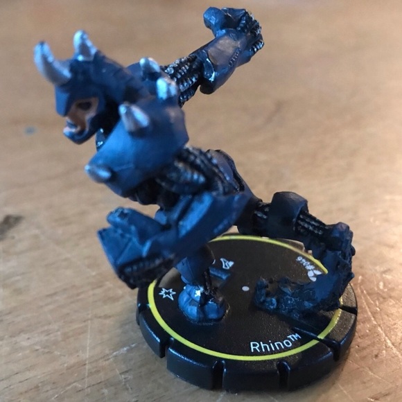 2004 DC Comics Heroclix - Picture 6 of 11